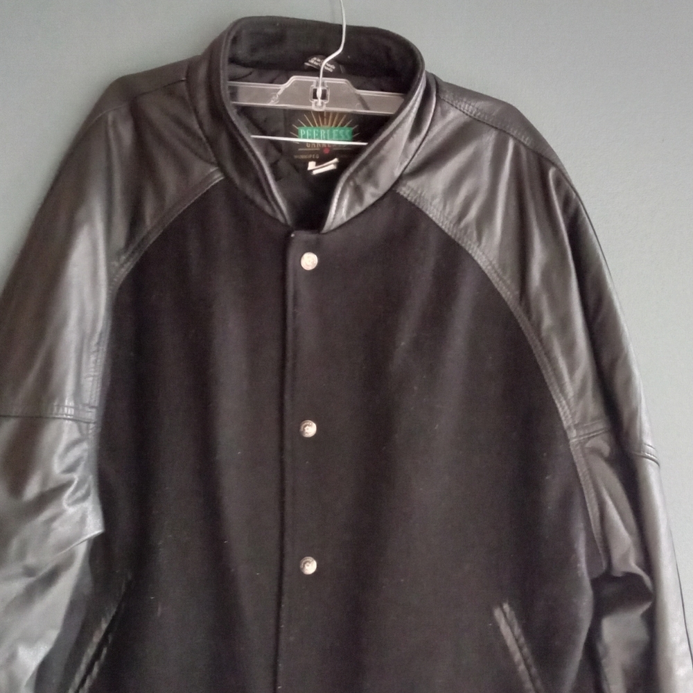 Peerless Garments Vintage Wool Leather Varsity Jacket Mens‎ Black Made in Canada